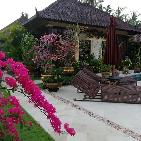 Villa Gusmania Candidasa Exterior foto