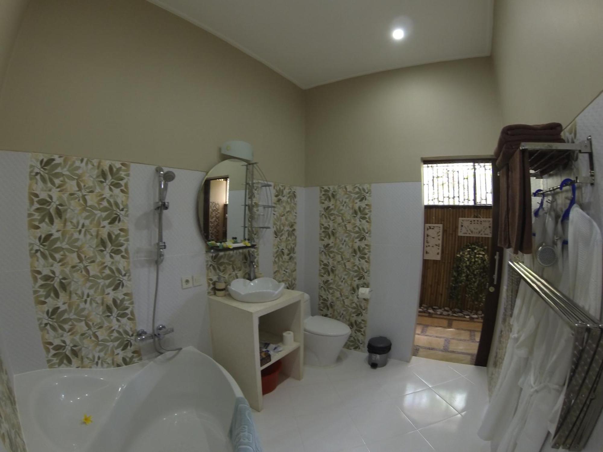 Villa Gusmania Candidasa Zimmer foto